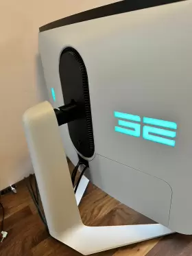 AW3225QF ALIENWARE Qd Oled Curved Screen #3