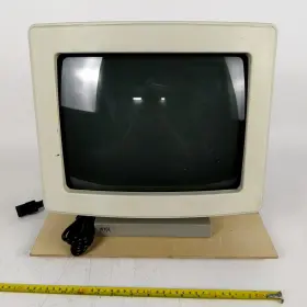 Amdek Am600t Vintage Crt Computer Monitor Powers On Untested As-is Amdek Am600t Vintage Crt Computer Monitor Powers On Untested As-is