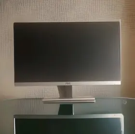 685417730681 AOC Monitor