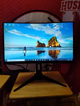 C24G1-B-R AOC INTERNATIONAL Freesync Curved Gaming Monitor