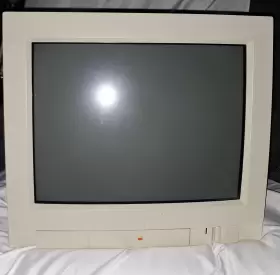 1705 APPLE Multple Display Monitor