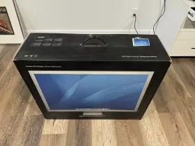 A1083 APPLE Cinema Lcd Monitor #2