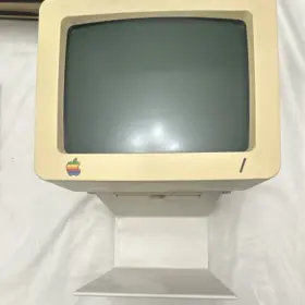 G090N APPLE Crt Monitor Display