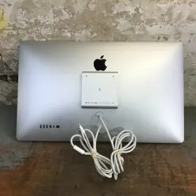 20241212 APPLE Cinema Display Widescreen Led Monitor #2