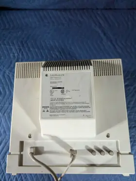 M0401 APPLE Crt Monitor #3