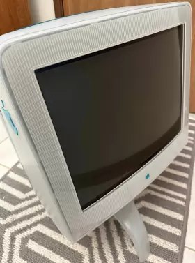 M6496 APPLE Studio Display Crt Monitor #2