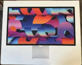 MFEX4LL-A APPLE Studio Display Standard Glass Tilt Stand