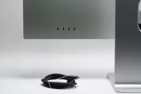 MMYV3LL-A APPLE Studio Display Nano Texture Glass Tilt Stand #3