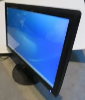V207N ASUS Widescreen Touchscreen Lcd Monitor #2