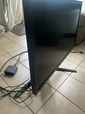 XG27UQ ASUS Rog Strix Gaming Monitor #2