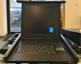 ECS17KMM-001 AVOCENT Cmn Lcd Kvm Terminal Console Laptop