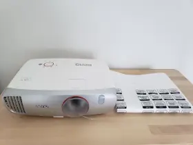 HT2150ST BENQ Throw Projector Box #2