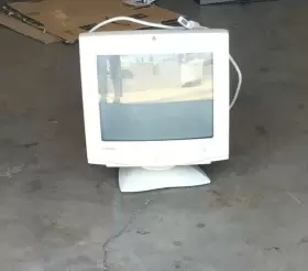 167376-001 COMPAQ Crt Vga Gaming Monitor