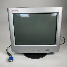 S720 COMPAQ Crt Monitor Gaming Tube