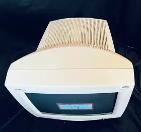 V500 COMPAQ Monitor #2