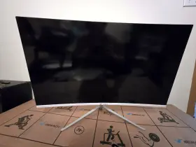 CR3200A CRUA Monitor Led Display