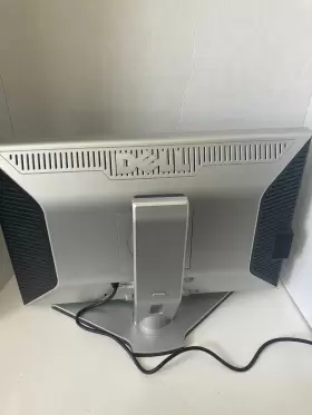 2208WFP DELL Lcd Monitor #2