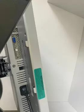 2208WFP DELL Lcd Monitor #3