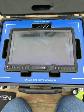 2Y311 DELL Lcd Monitor
