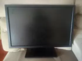 468-7415 DELL Lcd Monitor Check