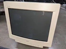 D1025TM DELL Crt Trinitron Monitor Ultrascan #2