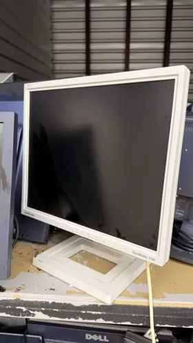 E196FP DELL Lcd Monitor Samsung Sony