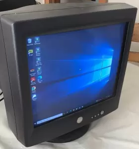 M992 DELL Gaming Vga Crt Monitor