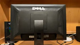 UN492 DELL Vga Dvi Lcd Monitor #3
