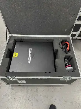 118-060 DIGITAL PROJECTION Vision Laser Projector