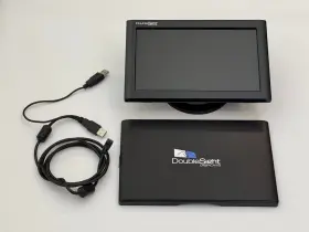 DS-90U DOUBLESIGHT Widescreen Lcd Monitor