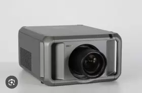 LC-HDT30 EIKI Projector Great