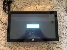 1519L ELO Capacitive Touchscreen Vga Usb Monitor #2