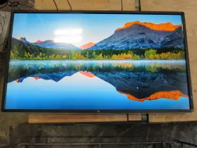 ET7001LT-9UWA-0-MT-GY-G ELO Interactive Digital Signage Touch