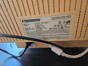 700-069CS GATEWAY Crt Gaming Monitor #3