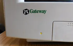 EV500A GATEWAY Vga Crt Monitor Gaming #2