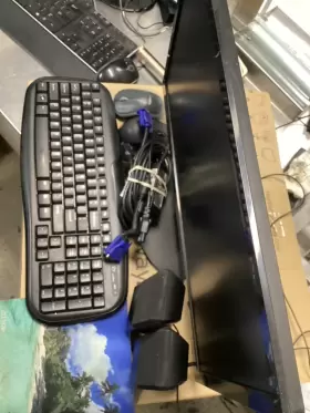 FHX2153L GATEWAY Screen Lcd Keyboard Mouse Cable Speakers #2