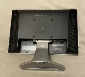 HD1700 GATEWAY Monitor #3