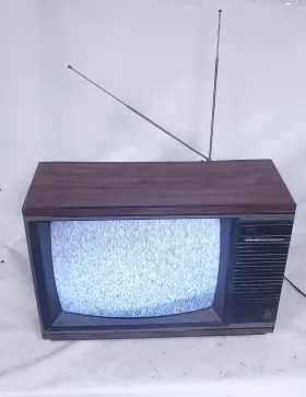 General Electric 19pf6740 Vintage Retro Gaming Ge 19 Inch Crt Television Tv Monitor 1986