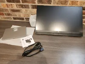 40Z29AA HP Aba Qhd Usb Conferencing Monitor #2