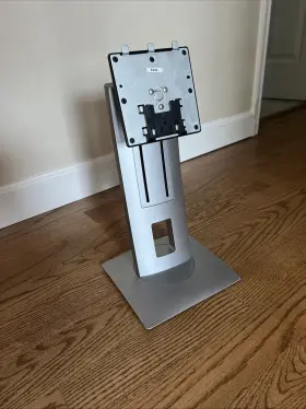 E242 HP Lcd Monitor #2