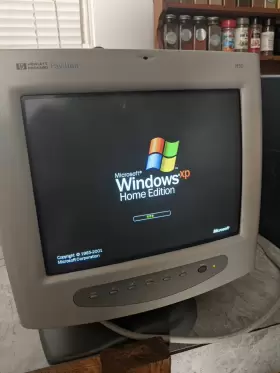 D-20240205-JK.01 HP Pavilion Vga Monitor