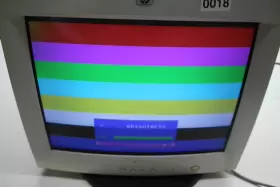 D8904 HP Pavilion Crt Gaming Monitor #2 D8904 HP Pavilion Crt Gaming Monitor #2