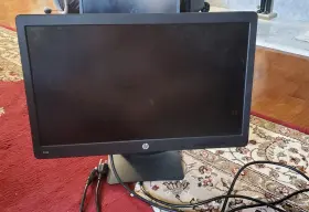 HP-P223 HP Led Monitor Vga Displayport Tilt Able