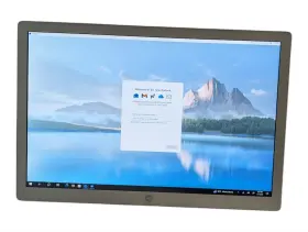 L17840-001 HP Healthcare Clinical Monitor Stand