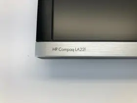LA22F HP Widescreen Lcd Monitor Vga Dvi Displayport Stand #2