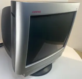 PE1164T HP Compaq Vga Crt Monitor Gaming