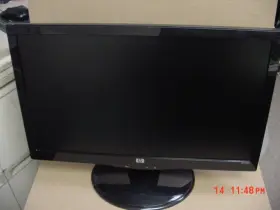 S2231 HP Monitor Screen Vga Dvi Stand