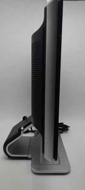 W1707 HP Lcd Monitor #2