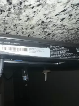 X3W26AA HP Ips Led Monitor Vga Hdmi