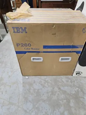 6552-23N IBM Crt Monitor Trinitron Tube Great Experience Box